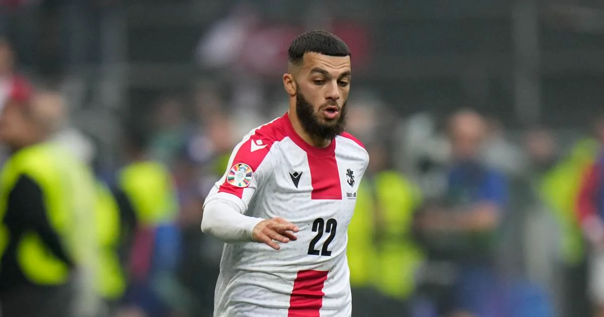 სიმბოლურში ჩვენი კაცი გვყავს